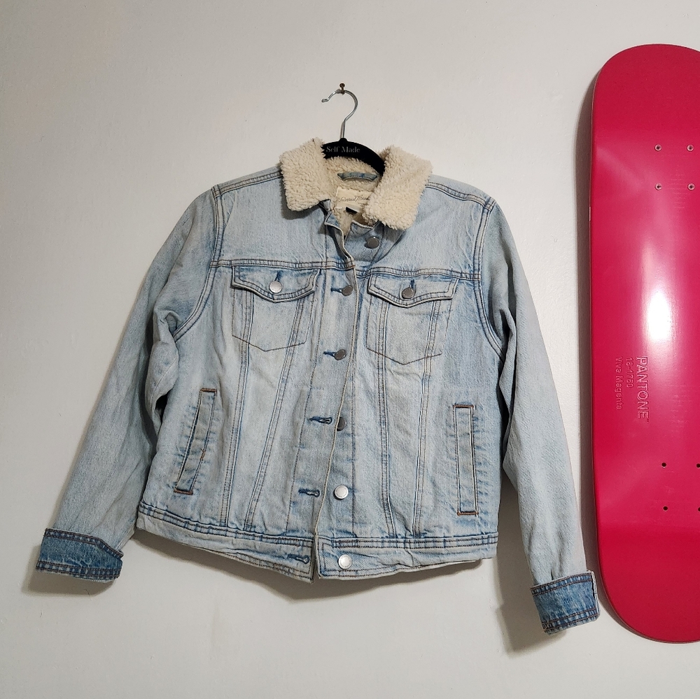 Universal Thread Sherpa Lined Denim Jacket
